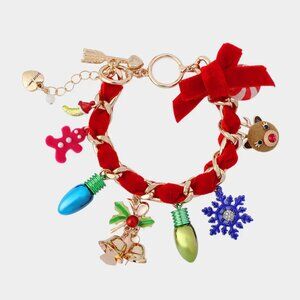 NWT $88 BETSEY JOHNSON Santa Baby Festive Christmas Gold Tone Charm Bracelet